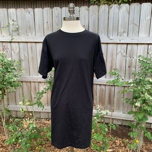 Black cotton tshirt dress